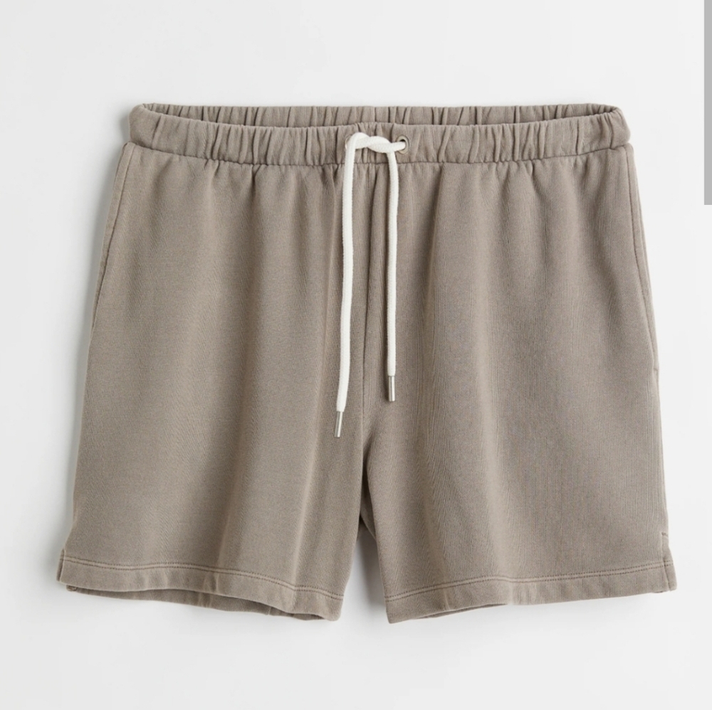 NWT H&M Drawstring Sweatshorts Taupe Size Small